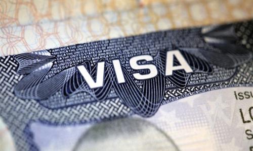 تقارير أمريكية: تراجع إصدار التأشيرات لمواطني الدول الإسلامية في قرار حظر السفر