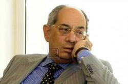 "يوسف بطرس غالي" : الحكومة عرضت عليّ العودة والعمل بها.. والدولار سيصل 15 جنيه بنهاية العام