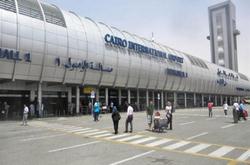 مطار القاهرة يستقبل 227 قبطيًا قادمين من تل أبيب