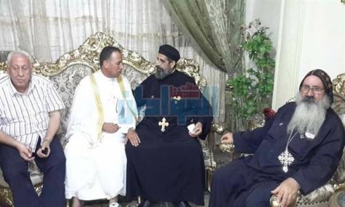 بالصور.. "رجل اعمال" يتكفل بجميع مصاريف مدارس أقباط العريش في الإسماعيلية