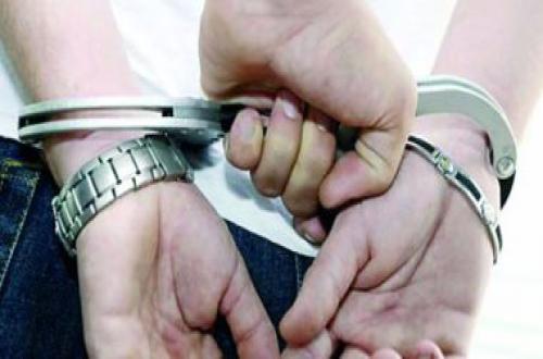 متهم يفضل السجن على الإقامة الجبرية مع حماته