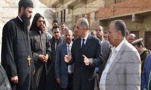 انتشال جثة مينا ومحافظ أسيوط يقدم تعازيه ويأمر بإزالة آثار السيول - صور