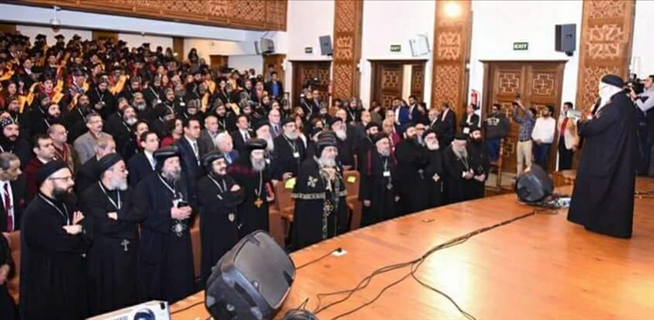 بالصور |البابا تواضروس يشهد تخريج 3 دفعات بالكلية الإكليريكية في الإسكندرية