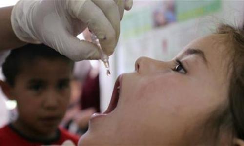 الصحة: جرعة جديدة بالمجان لمكافحة مرض شلل الأطفال