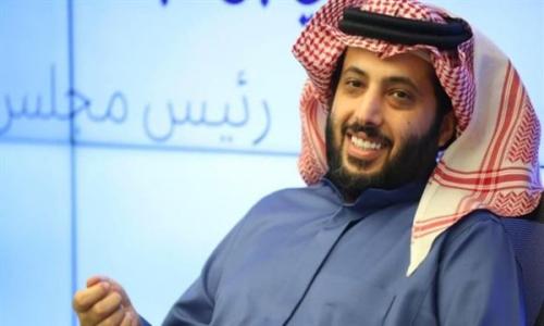 شاهد.. تركي آل الشيخ يقصف جبهة مذيع الجزيرة بسبب جماهير الأهلي