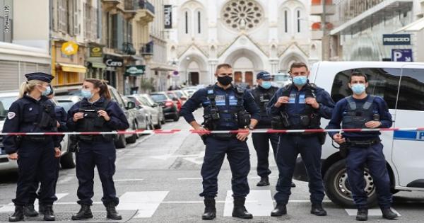 السلطات الفرنسية تعتقل رجلا نشر صورة ضحية من هجوم نيس