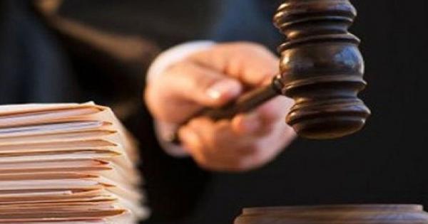 إخلاء سبيل الطالبة التي اغتصبها والدها وشقيقها.. وإيداع طفلها بدور رعاية إخلاء سبيل الطالبة التي اغتصبها والدها وشقيقها.. وإيداع طفلها بدور رعاية