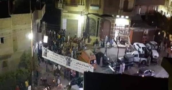 لرفضها العودة معه..أربعيني يقتل طليقته بسكين في منزل ابنتهما بعد فشل محاولات الصلح