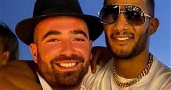 والده عقيد بالجيش الإسرائيلي.. تفاصيل جديدة من حياة صاحب الصورة مع محمد رمضان بدبي