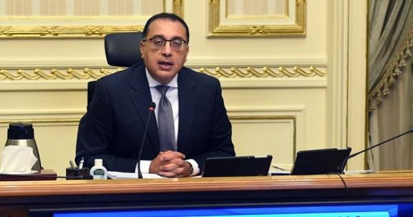 الحكومة تعلن فتح المحال والمنشآت من 10 صباحاً لـ 1 منتصف الليل خلال ساعات الحكومة تعلن فتح المحال والمنشآت من 10 صباحاً لـ 1 منتصف الليل خلال ساعات