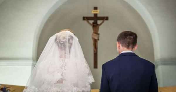 الكنائس تناقش قانون الأسرة للأقباط مع الحكومة للمرة السادسة الكنائس تناقش قانون الأسرة للأقباط مع الحكومة للمرة السادسة