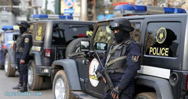 مصدر أمنى : الشرطي قاتل زملائه ببني سويف أصيب بحالة هياج مفاجئ