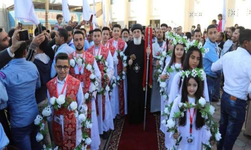 كاهن كنيسة الشهداء بالعور: مطران سمالوط يسعى لعودة جثمان الشهيد ماثيو