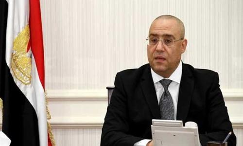 وزير الإسكان: إلزام بصرف نصف أجر العمال حال وقف الأعمال أسبوعين وزير الإسكان: إلزام بصرف نصف أجر العمال حال وقف الأعمال أسبوعين
