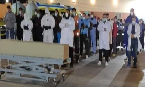 نجل السيدة المتوفاه بكورونا في مستشفى النجيلة : الناس عاوزة تحطنا في صفيحة زبالة نجل السيدة المتوفاه بكورونا في مستشفى النجيلة : الناس عاوزة تحطنا في صفيحة زبالة