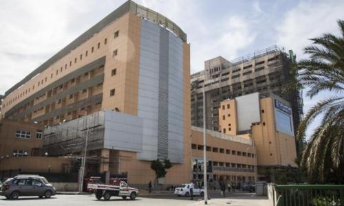 تركها التاكسي على الباب.. قصة السيدة المصابة بكورونا التي أصابت الطاقم الطبي بمعهد الأورام تركها التاكسي على الباب.. قصة السيدة المصابة بكورونا التي أصابت الطاقم الطبي بمعهد الأورام