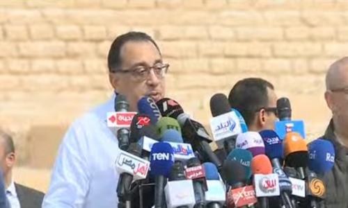 الحكومة تحظر بيع عبوات الكحول اللتر لغير المؤسسات الطبية الحكومة تحظر بيع عبوات الكحول اللتر لغير المؤسسات الطبية