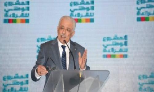 وزير التعليم: امتحان ورقى بجميع المواد بديل البحث لطلاب النقل قبل بدء الدراسة وزير التعليم: امتحان ورقى بجميع المواد بديل البحث لطلاب النقل قبل بدء الدراسة