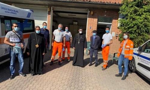 الكنيسة القبطية في ميلانو تساهم بمساعدات طبية ومأكولات دعمًا للحكومة الإيطالية