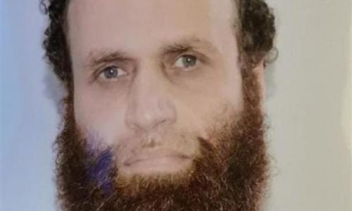 الجزيرة تمجد في الإرهابي هشام عشماوي .. وتصفه بالرائد ورمزا للمقاومة