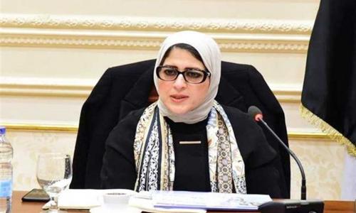 أطباء: مطالب العاملين بالقطاع الصحي مشروعة لكن الاستقالة «خيانة» أطباء: مطالب العاملين بالقطاع الصحي مشروعة لكن الاستقالة «خيانة»