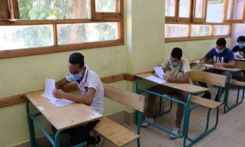 اعتذار 3 ملاحظين بالأقصر عن مراقبة الامتحانات لإصابتهم بكورونا اعتذار 3 ملاحظين بالأقصر عن مراقبة الامتحانات لإصابتهم بكورونا