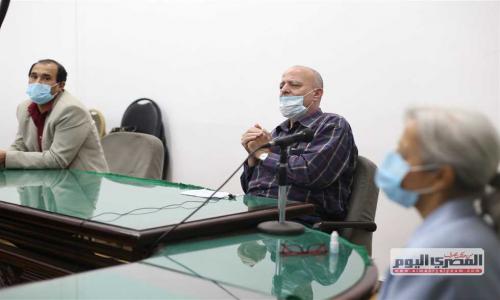 «ده اللي بيخلينا نهاجر».. «أطباء تكليف مارس»: الوزارة وزعتنا «عشوائيًا وبشكل إجباري»
