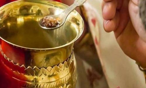 كاهن بكاليفورنيا: هناك كنائس لا تستخدم كاهن بكاليفورنيا: هناك كنائس لا تستخدم