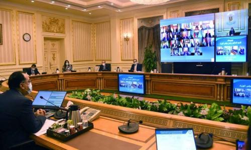 عاجل.. وزيرة الصحة: تجهيز جرعات علاج كورونا وتوزيعها عبر القوافل والوحدات عاجل.. وزيرة الصحة: تجهيز جرعات علاج كورونا وتوزيعها عبر القوافل والوحدات