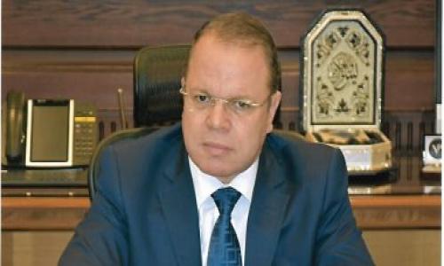 إحالة طبيب ووالد ثلاثة فتيات للمحاكمة بعد ختانهن وتخديرهن بحجة تطعيم كورونا إحالة طبيب ووالد ثلاثة فتيات للمحاكمة بعد ختانهن وتخديرهن بحجة تطعيم كورونا