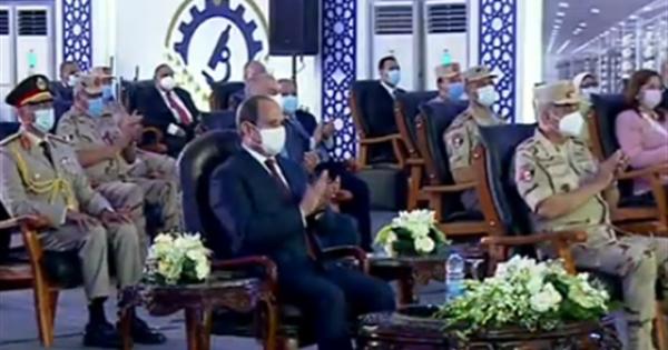 خليكوا أسود..السيسي: سنمر بفترات صعبة وقد يحدث جفاف فى مياه النيل خليكوا أسود..السيسي: سنمر بفترات صعبة وقد يحدث جفاف فى مياه النيل