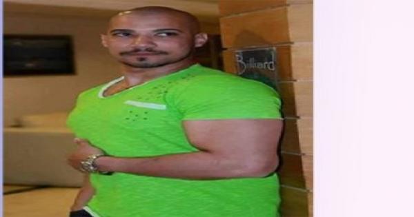 التيشيرتات الضيقة وصورة الأسد في جلسة التحقيق مع عبدالله رشدي والداعية: أنا حر