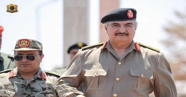 حفتر يتفقد جاهزية وحدات الجيش الليبي لمواجهة الغزو التركي: «سنلقنهم الدرس»