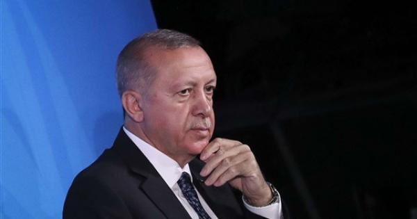 صفعة مدوية لأردوغان ..البحرين تمنع دخول الأتراك إلى أراضيها