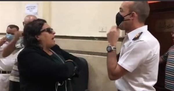 محامي سيدة المحكمة يعلن انسحابه من الدفاع عنها.. تعرف على الأسباب