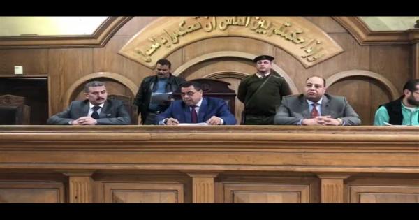 تفاصيل إحالة إمام مسجد بالبحر الأحمر للجنايات بتهمة هتك عرض طفل تفاصيل إحالة إمام مسجد بالبحر الأحمر للجنايات بتهمة هتك عرض طفل