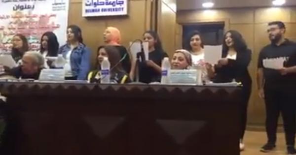 بالفيديو | لأول مرة .. أساقفة وكهنة يرتلون لحن " جى ناى نان " فى رحاب كلية التربية الموسيقية بجامعة حلوان