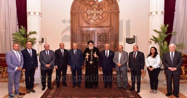البابا تواضروس يعقد الاجتماع الأول للمكتب الفني