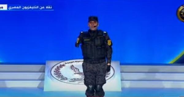 بعد فقد ذراعه.. أحد أبطال الشرطة: هحميها بإيدي التانية