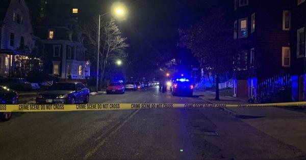 قتيل وإصابات في حادث إطلاق نار على كنيسة بتكساس قتيل وإصابات في حادث إطلاق نار على كنيسة بتكساس