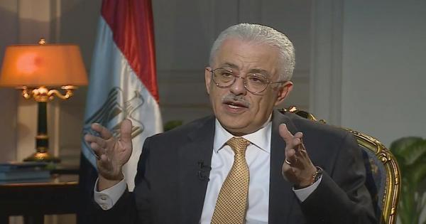 فيديو.. وزير التعليم: تسليم الكتب الدراسية لمسددي نصف المصروفات.. واستثناء 9 فئات