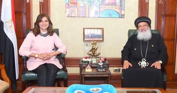 الأسقف العام بإفريقيا ينطلق في رحلة رعوية إلى زيمبابوي