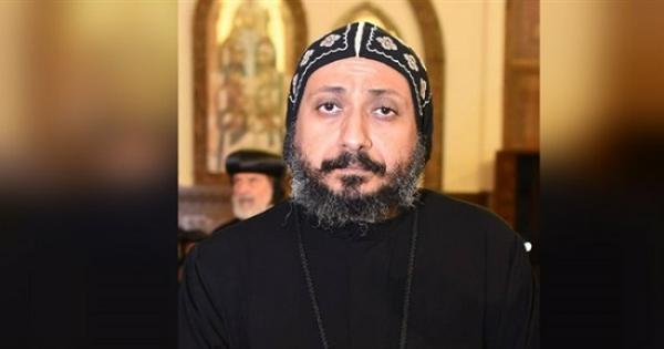 اسقف الوادي الجديد يودع مثلث الرحمات الانبا كاراس