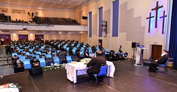 البابا يطلق مبادرة زراعة الأشجار بالكنائس لمجابهة التغيرات المناخية