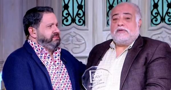 فيديو | بكاء إدوارد على الهواء بسبب رضا إدريس