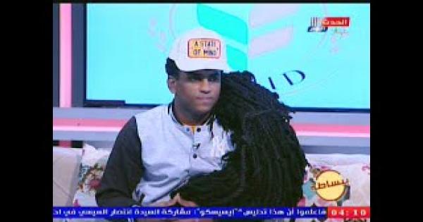 فيديو وصور | صاحب أطول شعر فى مصر يسعى لدخول جينيس.. وزنه 10 كيلو ويجر سيارة
