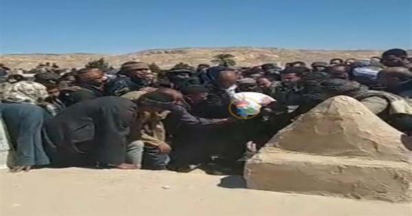 بالفيديو.. لحظات الوداع والحزن والأسى بأسيوط في تشييع جثامين ضحايا الكريمات
