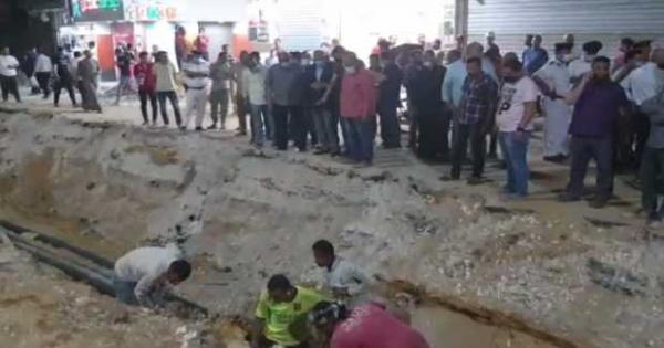 صور .. تفاصيل كسر خط غاز بجوار كوبرى ترعة المريوطية بالجيزة