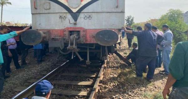 تفاصيل حادث خروج قطار المنصورة دمياط عن القضبان اليوم.. القصة الكاملة