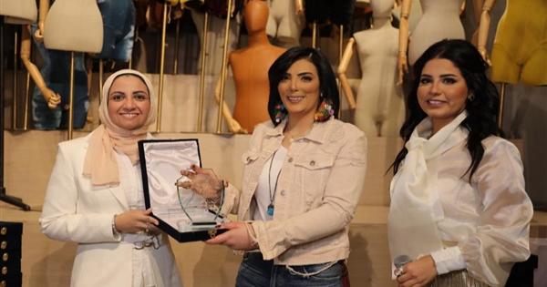 حورية فرغلي تحصد لقب "المرأة القوية" لعام 2021 - صور